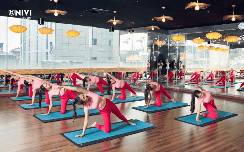 Ashtanga Yoga Là Gì